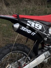 Ochranný polep koncovky výfuku Send it
