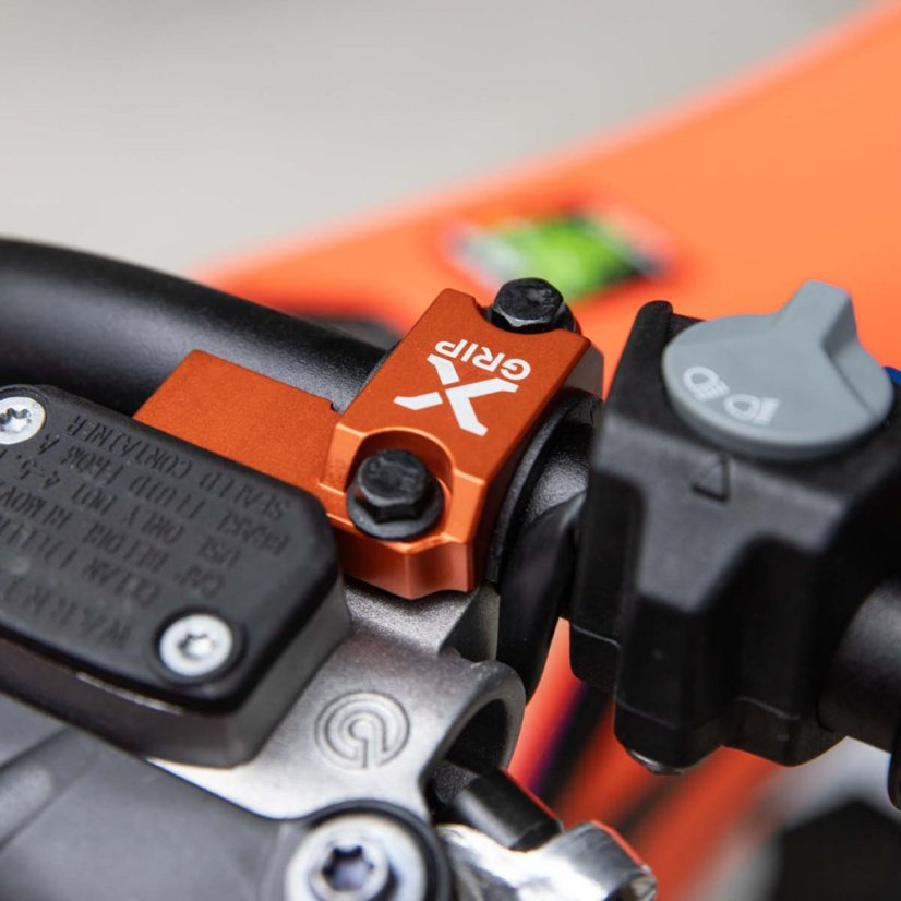 Objímka spojky proti zlomení X-grip - Barva: Černá