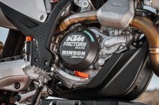 Víko spojky KTM factory KTM/HQ/GG 2024 -->
