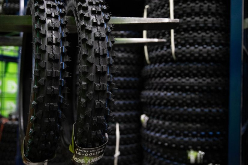 X-GRIP HULKYBOY 90/100-21 57R TT