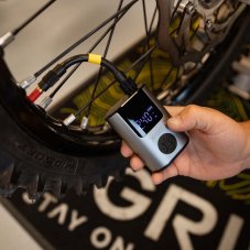 Ultrakompaktná vzduchová pumpa X-GRIP BLOWJOB