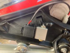 TACS-PRO RACING automatyczny system regulacji ciśnienia w tylnej oponie BETA