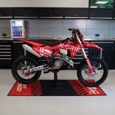 Koberec pod motorku AWORKX V2